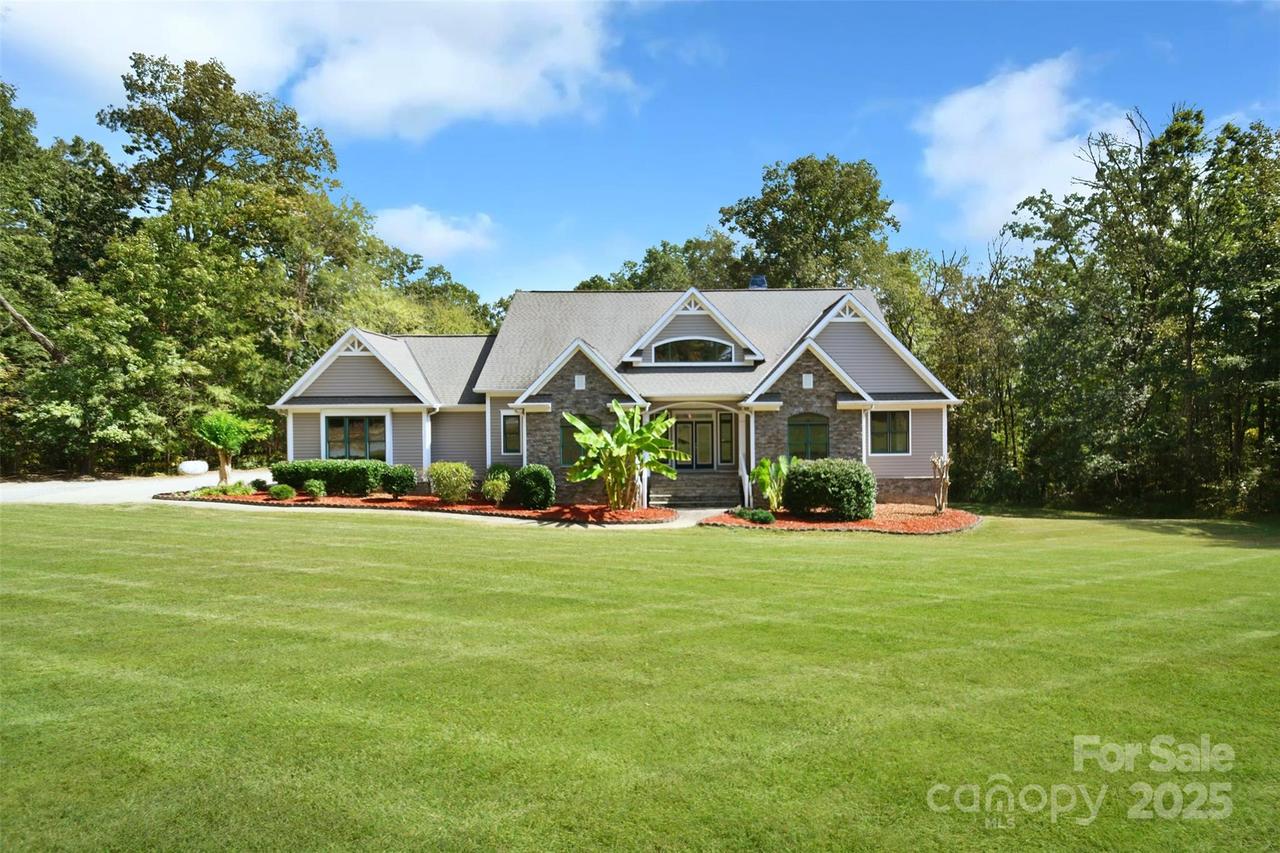 14832 Hus Mcginnis Rd., Huntersville, NC 28078