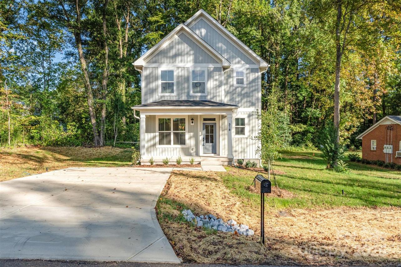 318 6th St., Belmont, NC 28012