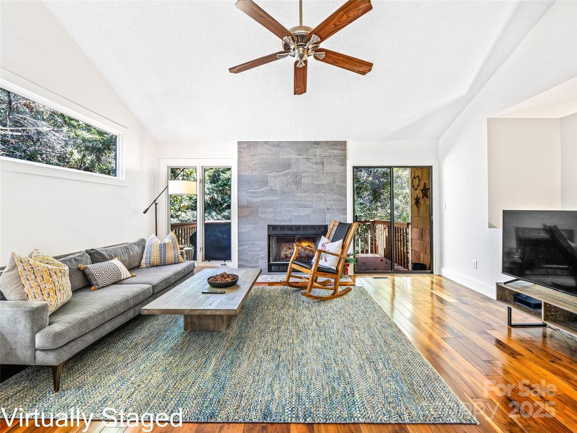 107 Beaver Ridge Rd., Asheville, NC 28804