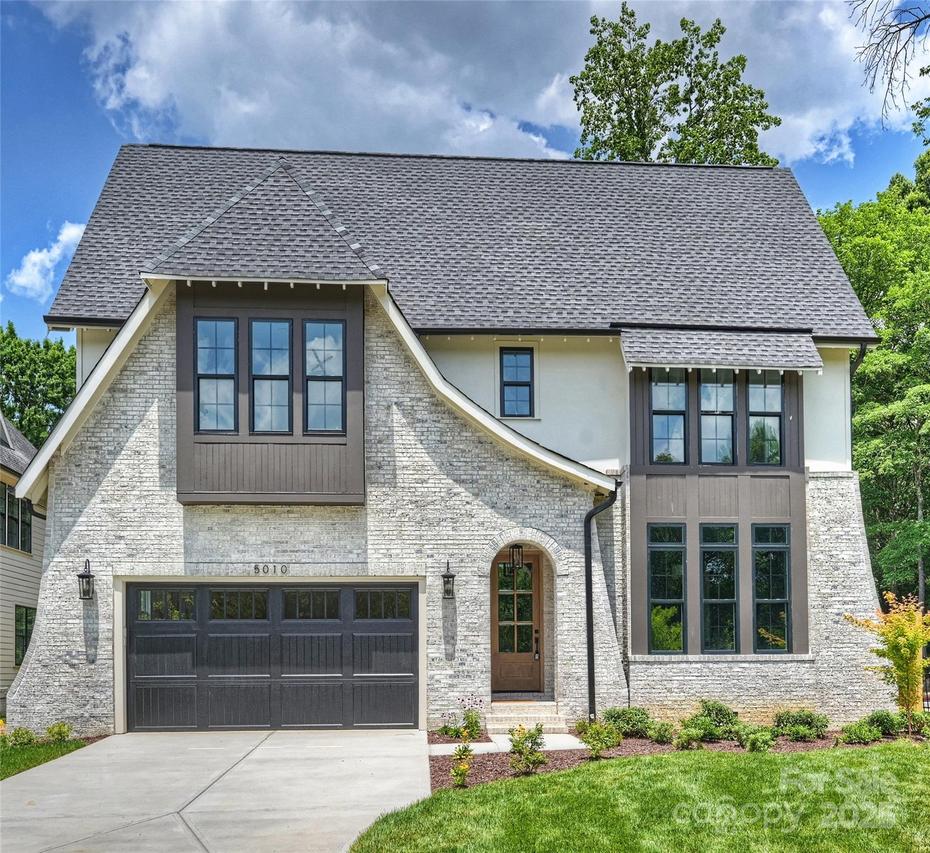 5010 Ohm Ln., Charlotte, NC 28270