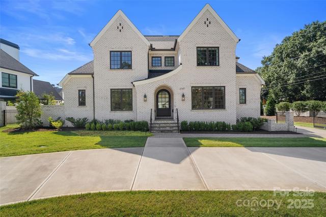 New Homes For Sale This Week That Attend Alexander Graham Middle: September 19th to September 25th