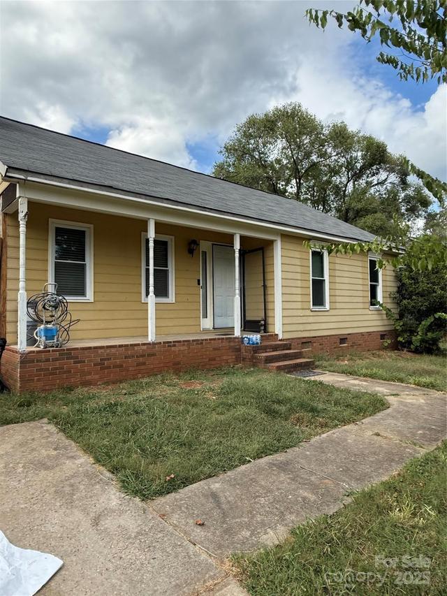 3396 Farm Lake Dr. #17, Concord, NC 28027