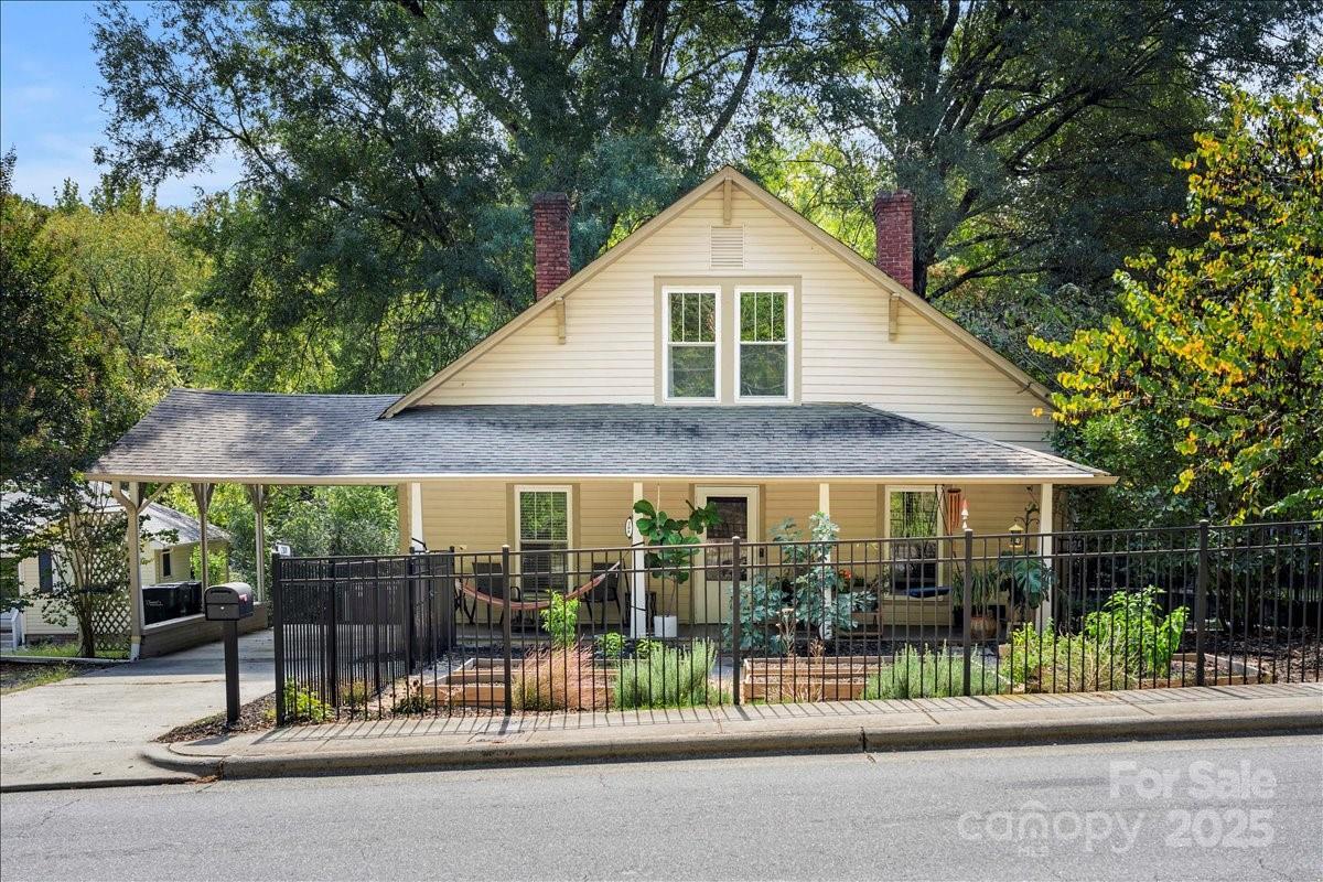 208 Corban Ave., Concord, NC 28025
