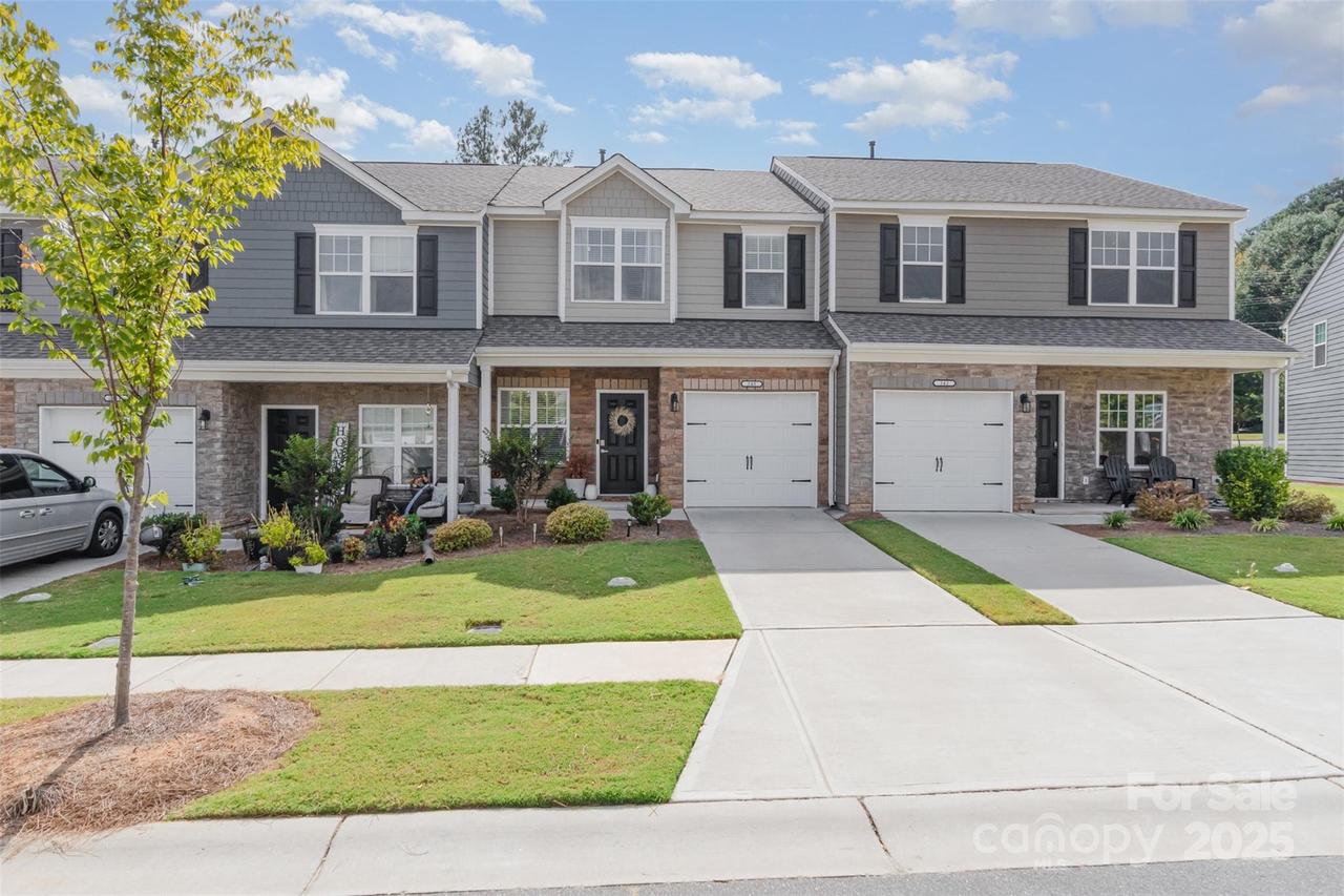 348 Zocalo Dr., Gastonia, NC 28056