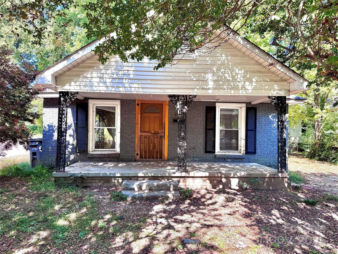 615 Fairview St., Kannapolis, NC 28083