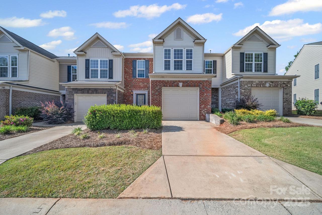 2452 Royal York Ave., Charlotte, NC 28210