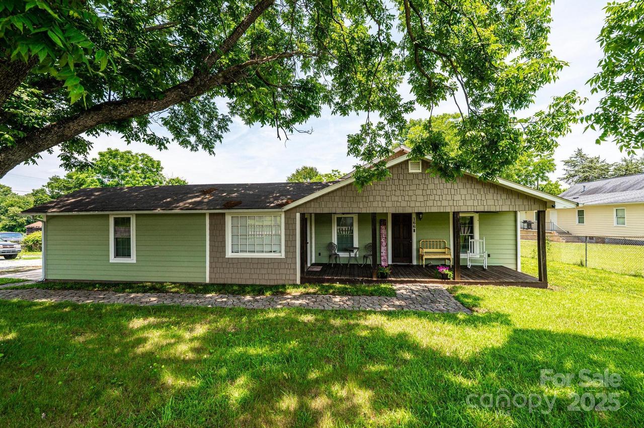 166 Duke St., Granite Falls, NC 28630
