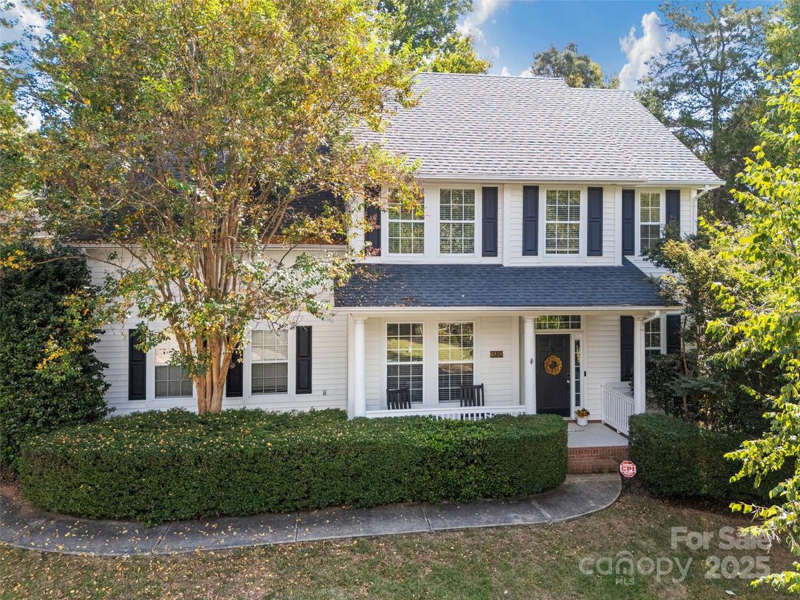 6819 Charter Hills Rd., Charlotte, NC 28277