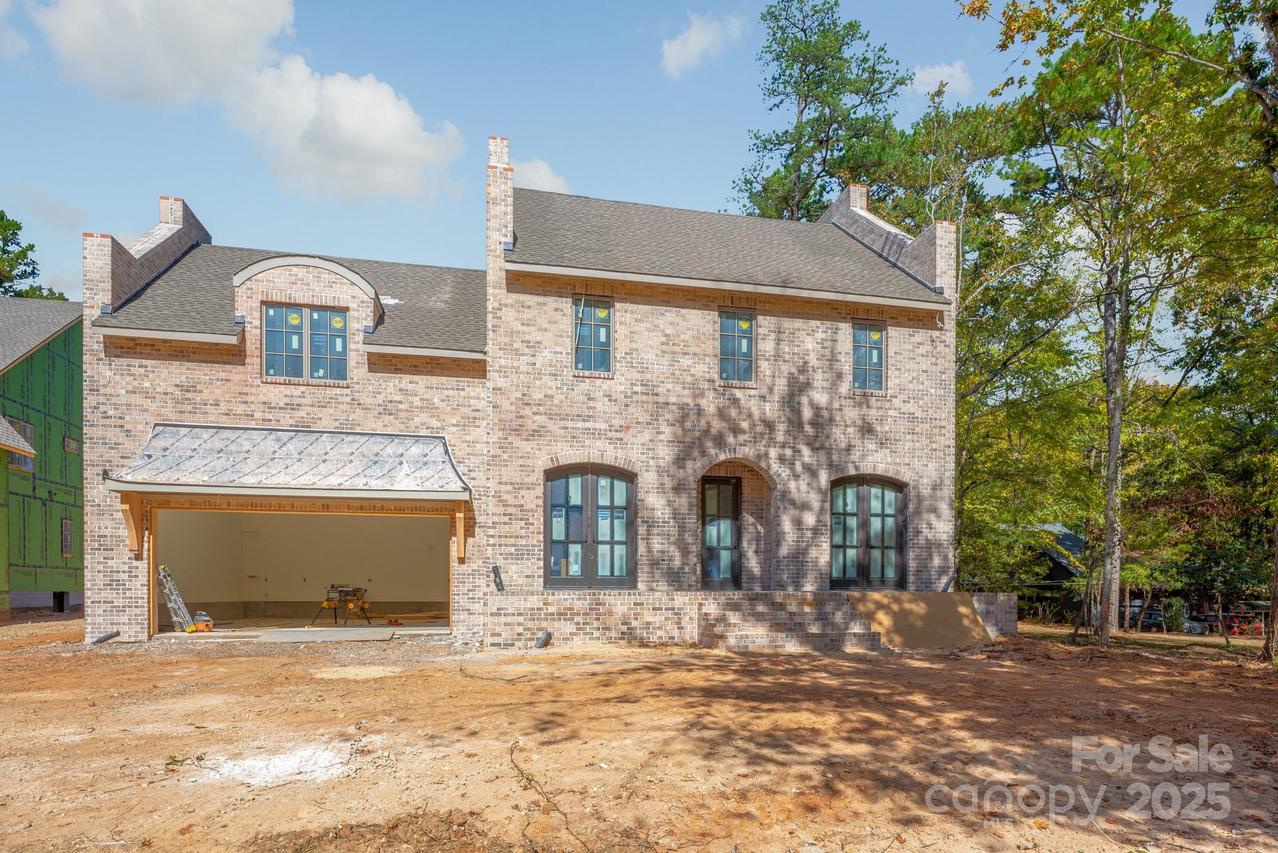 1020 Jefferson Dr., Charlotte, NC 28270