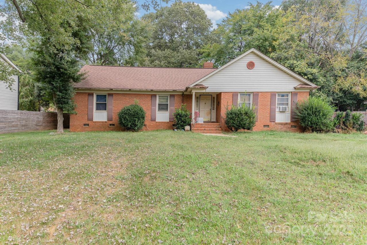 6109 Mcbride St., Charlotte, NC 28215