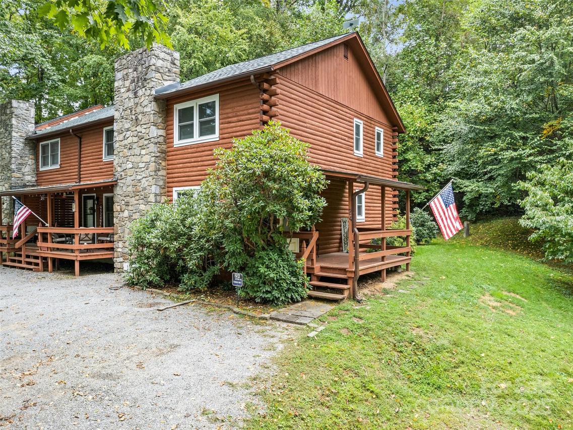 24 Katydid Ln., Maggie Valley, NC 28751