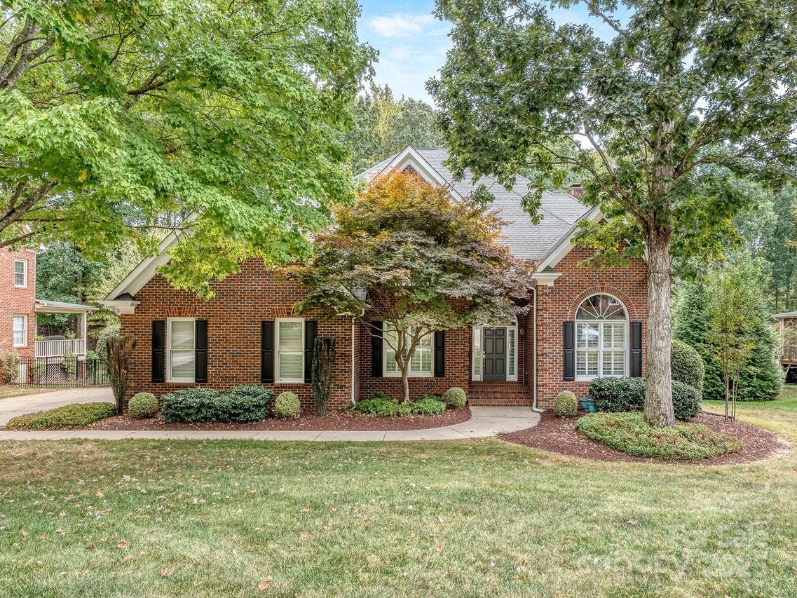 4301 Rosecliff Dr., Charlotte, NC 28277