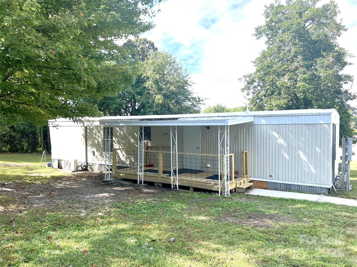 3674 L R Walker Rd., Morganton, NC 28655