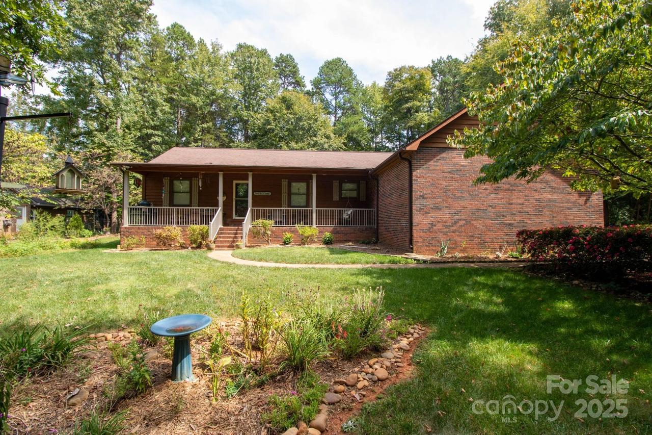 2199 Coddle Creek Hwy., Mooresville, NC 28115