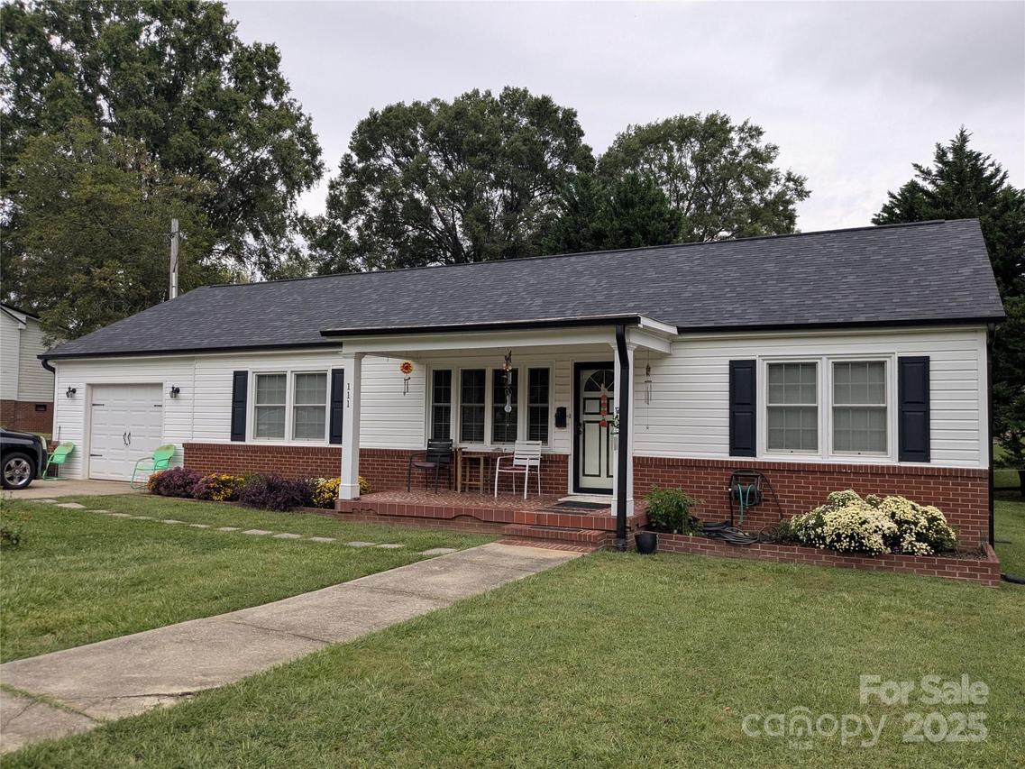 111 Sussex Ave., Cherryville, NC 28021