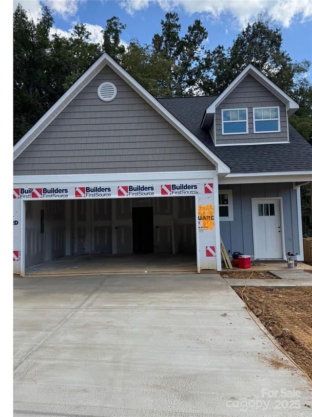 27 Red Ridge Ln., Black Mountain, NC 28711