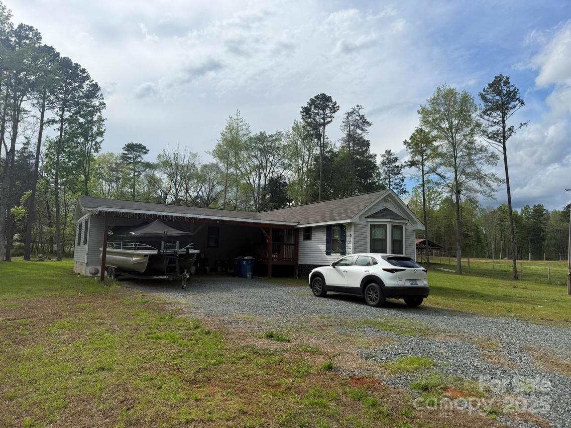 10116 Robert Bost Rd., Midland, NC 28107