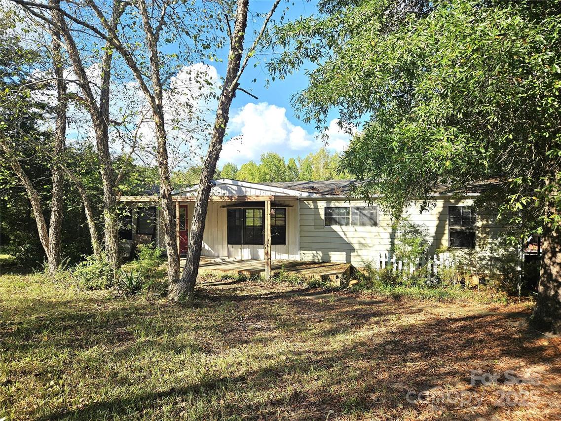 6516 Rehobeth Rd., Waxhaw, NC 28173