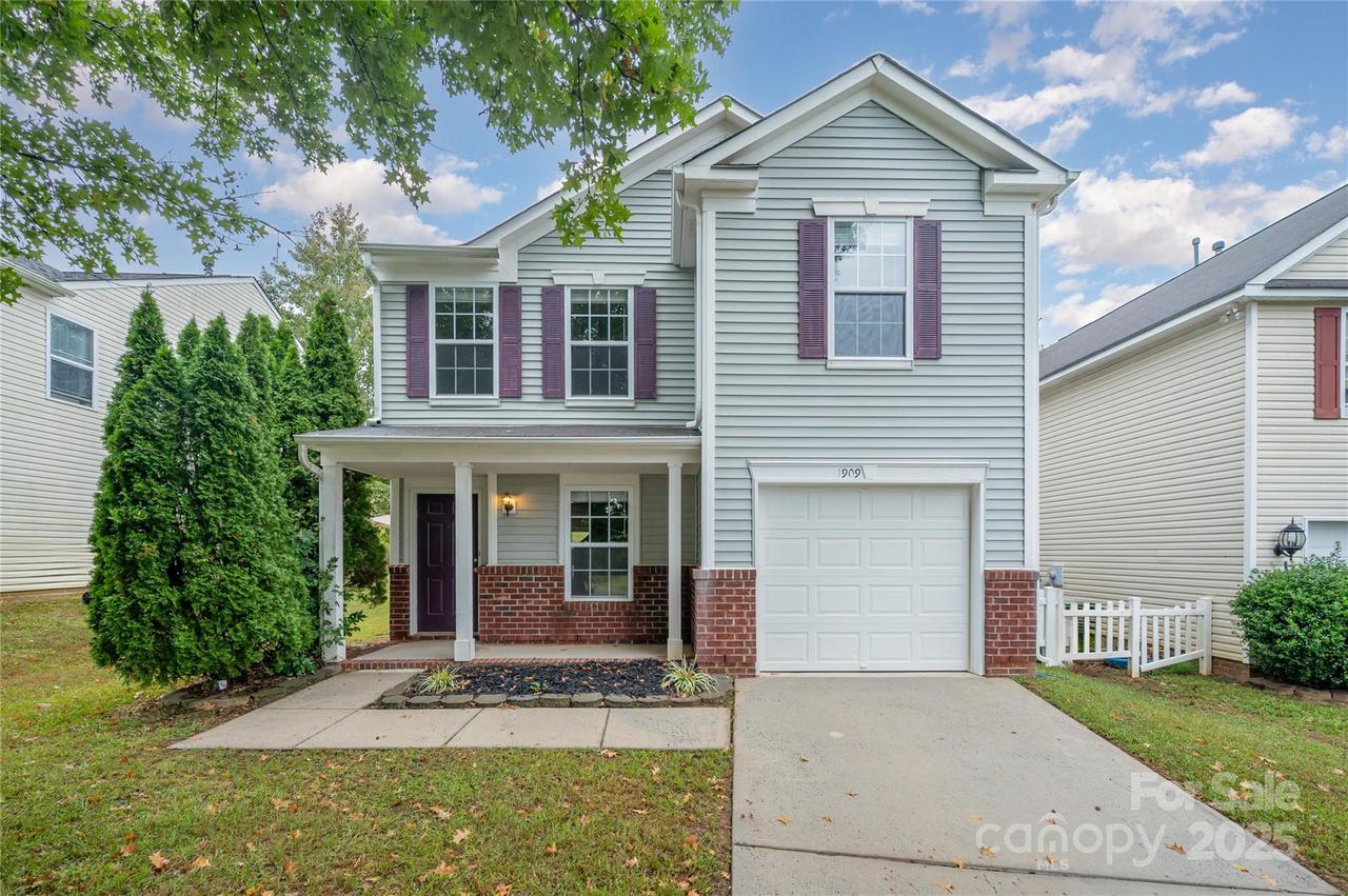 1909 Beckwith Ln., Waxhaw, NC 28173