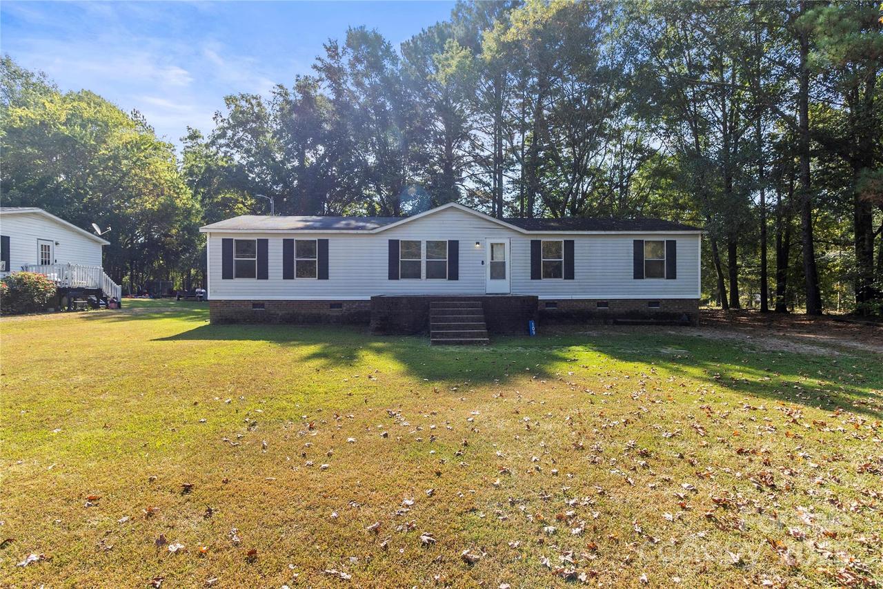 109 Maynard Ave., Wadesboro, NC 28170