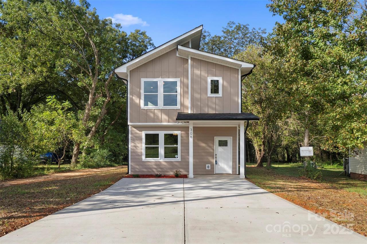 306 E Henderson St., Spencer, NC 28039