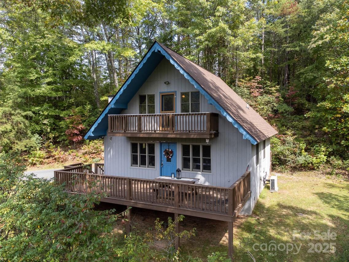 365 Duckback Tr., Whittier, NC 28789