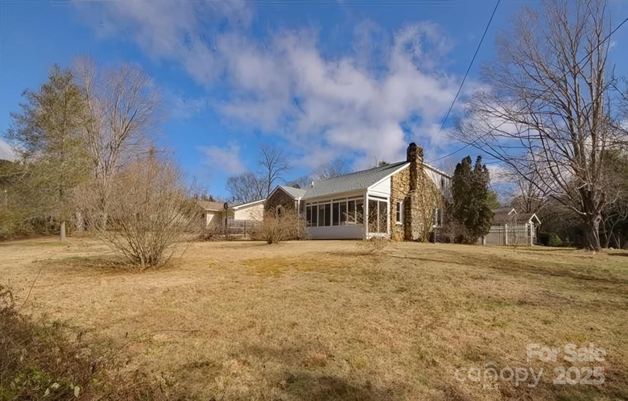 365 Old Haw Creek Rd., Asheville, NC 28805