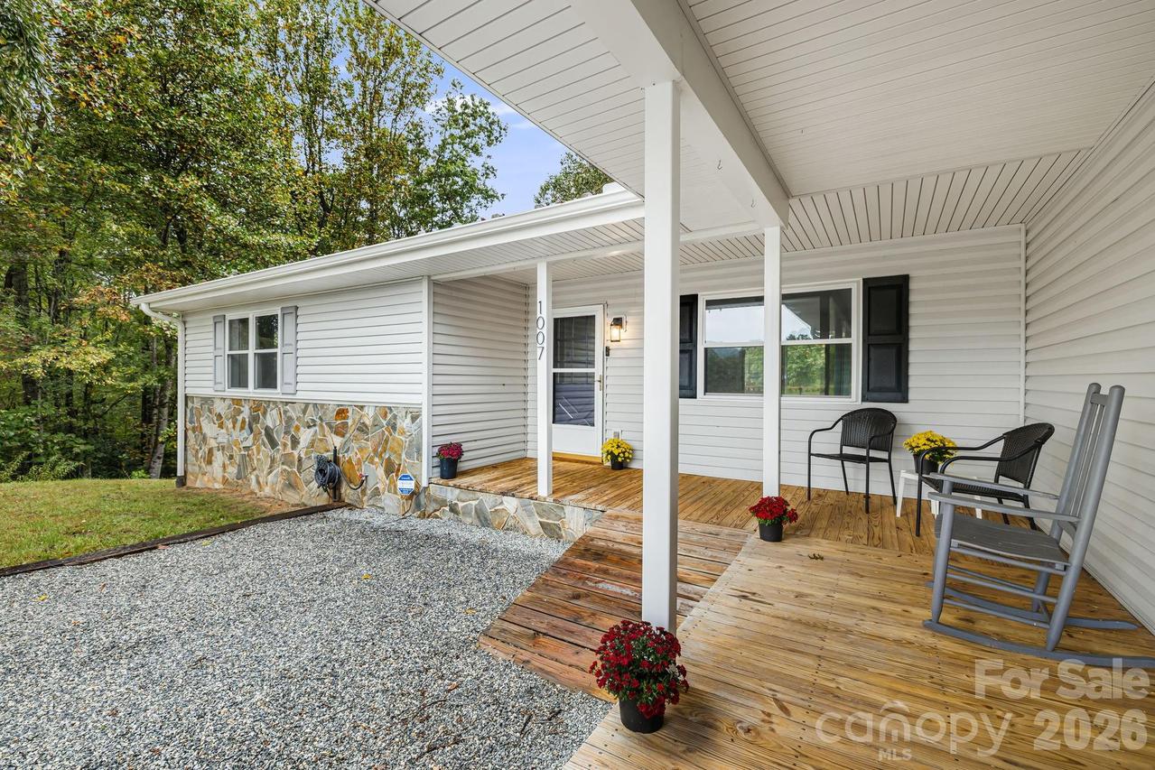 1007 Dula Rd., Spruce Pine, NC 28777