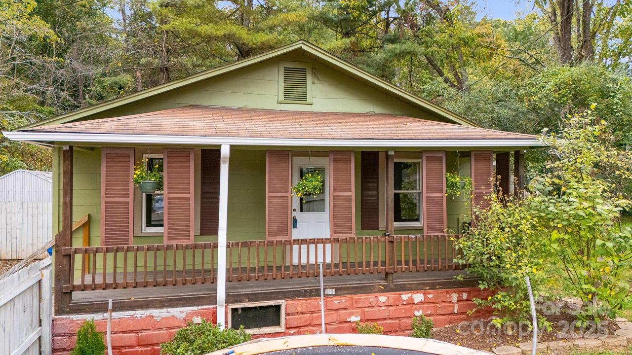 222 Glendale Ave., Asheville, NC 28803