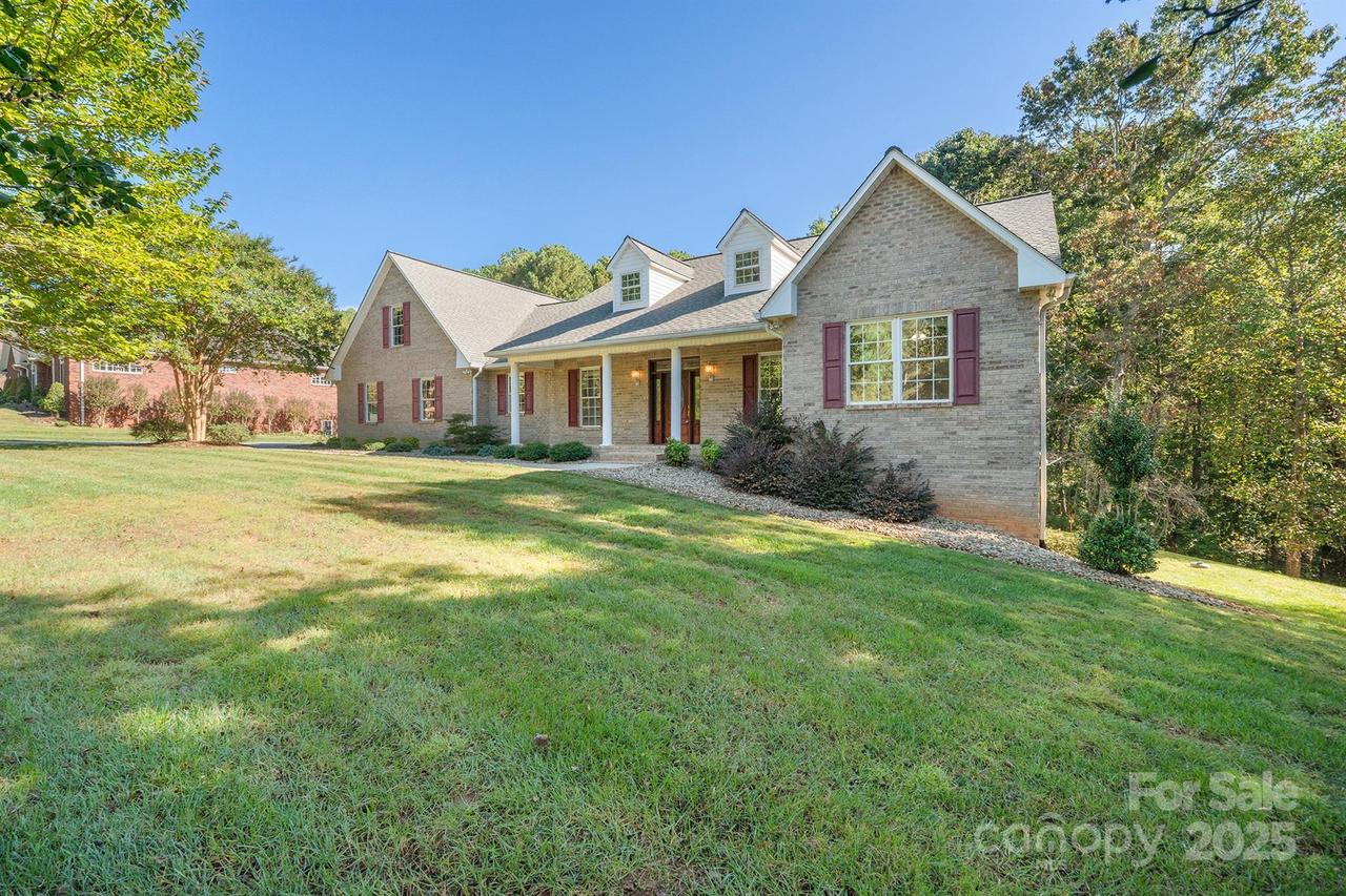 5350 Beacon Ridge Dr., Granite Falls, NC 28630