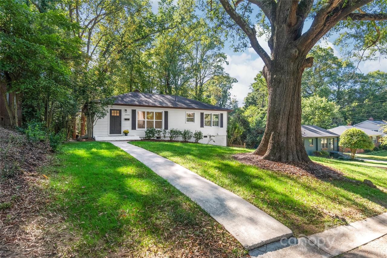 3208 June Dr., Charlotte, NC 28205