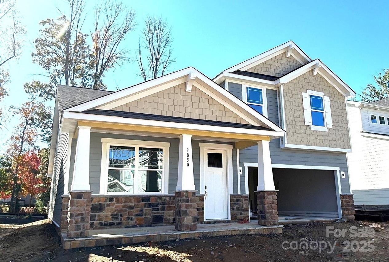 9850 Quercus Ln., Huntersville, NC 28078