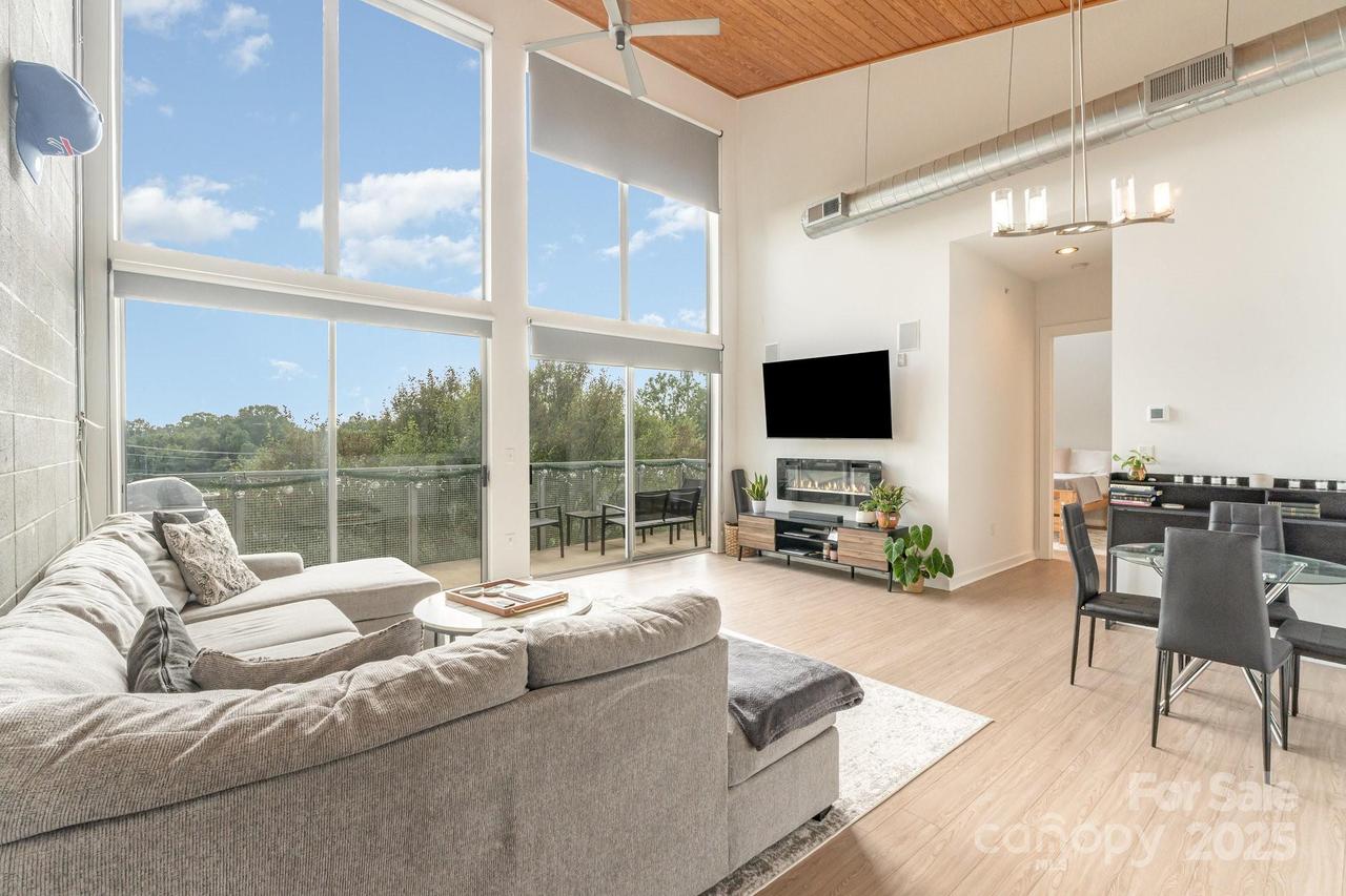 2116 Mcclintock Rd. #233, Charlotte, NC 28205