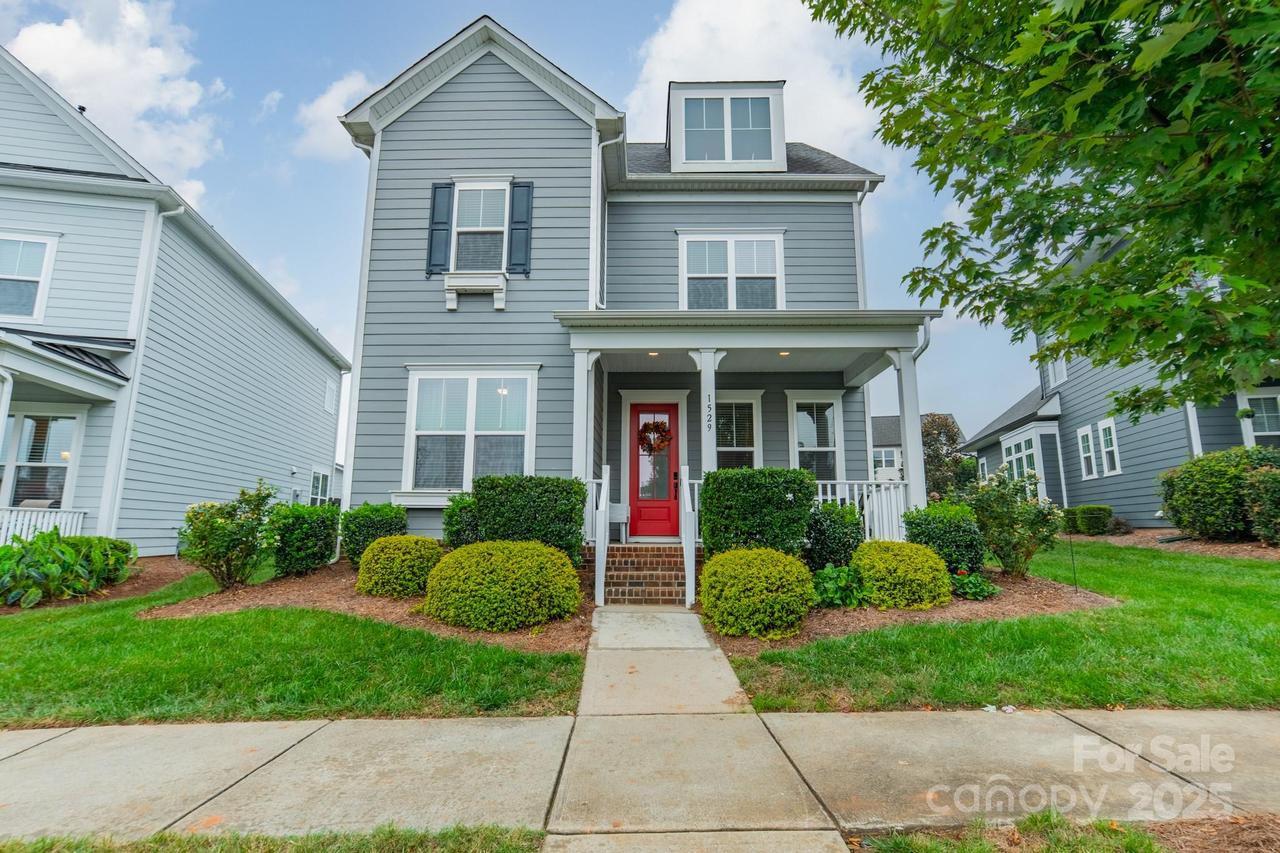 1529 Cedar Park Dr., Pineville, NC 28134