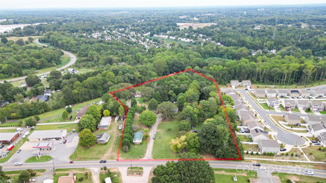 2209 Charlotte Hwy., Mooresville, NC 28117