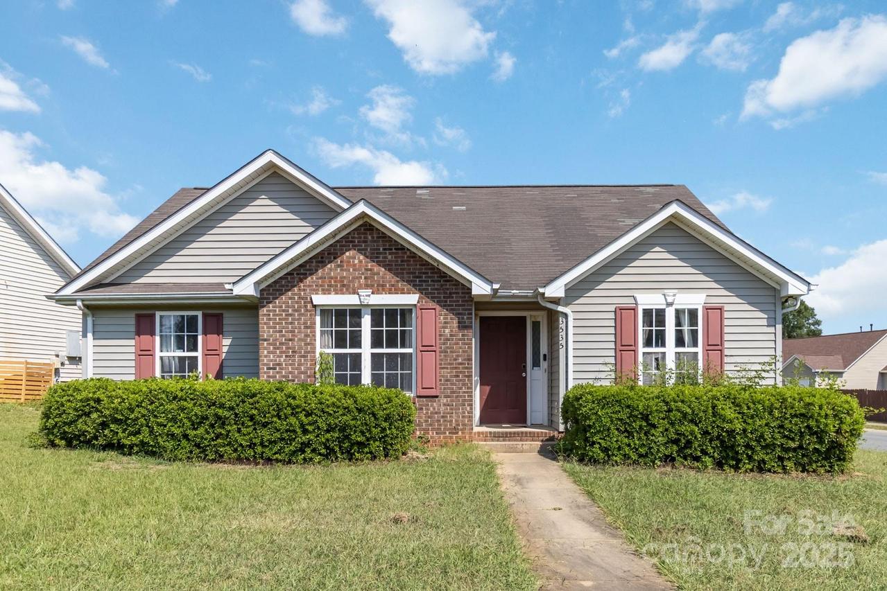 3535 Arvin Dr., Charlotte, NC 28269