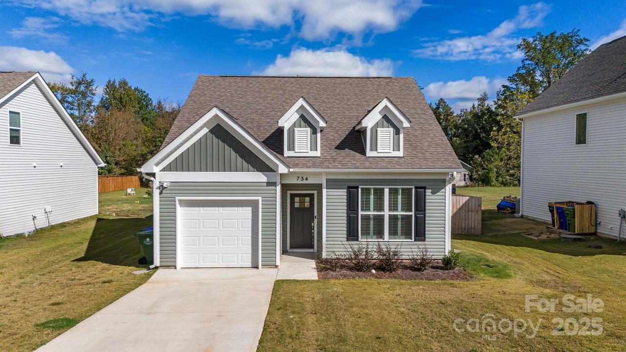 734 Brown St., Lexington, NC 27292
