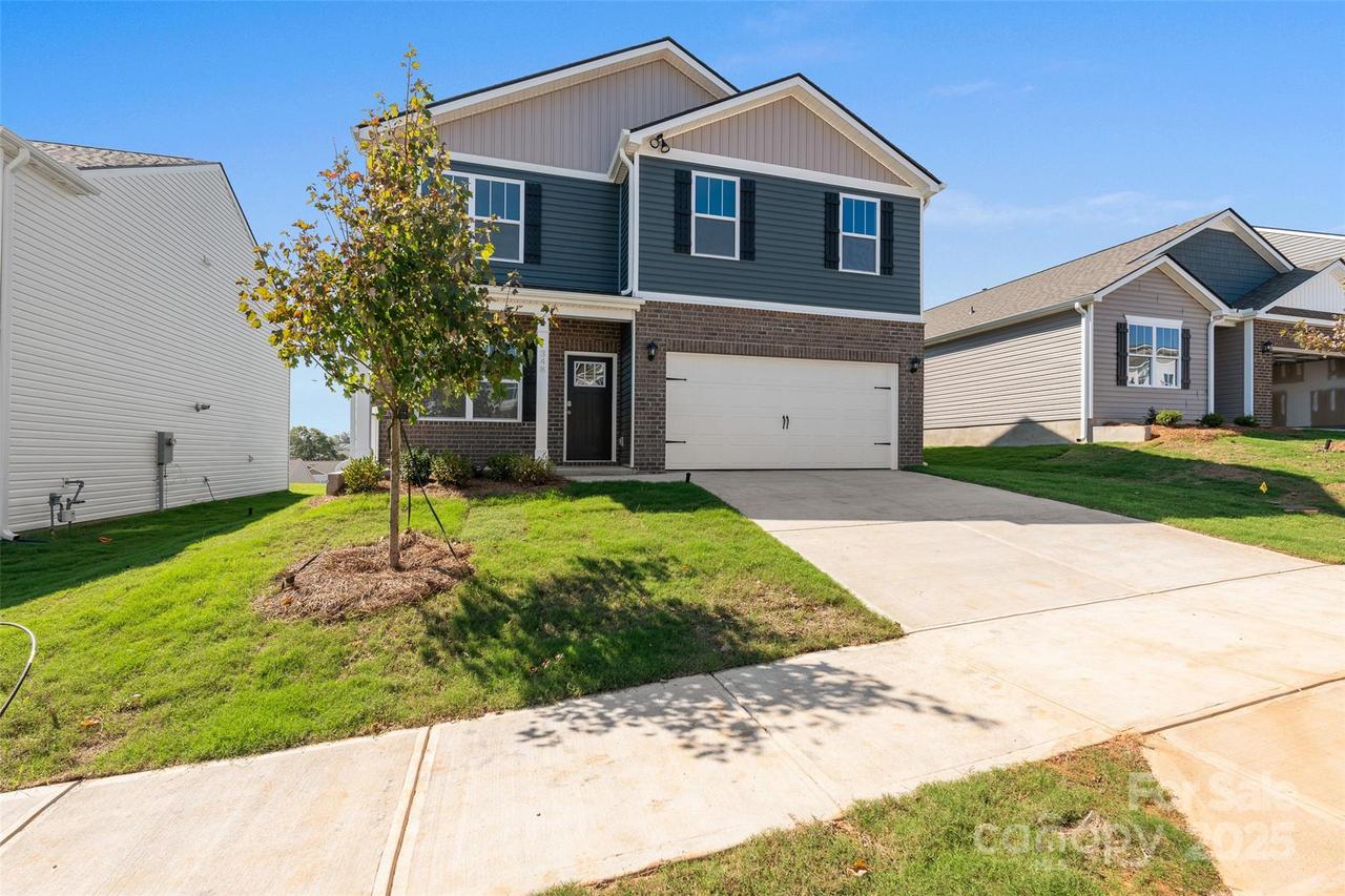 31 Woodvale Dr., Waynesville, NC 28786