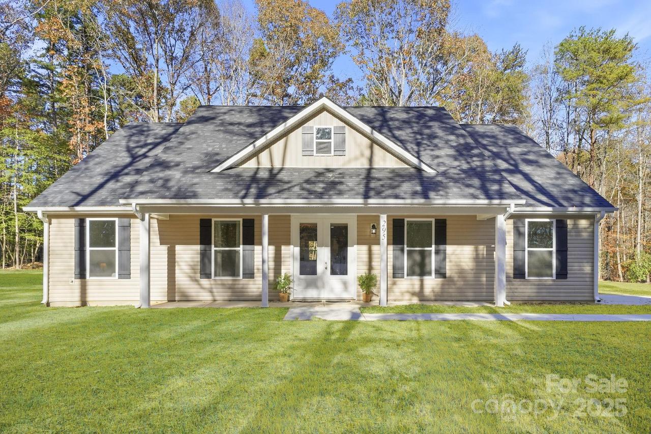 295 Mainsail Rd., Salisbury, NC 28146