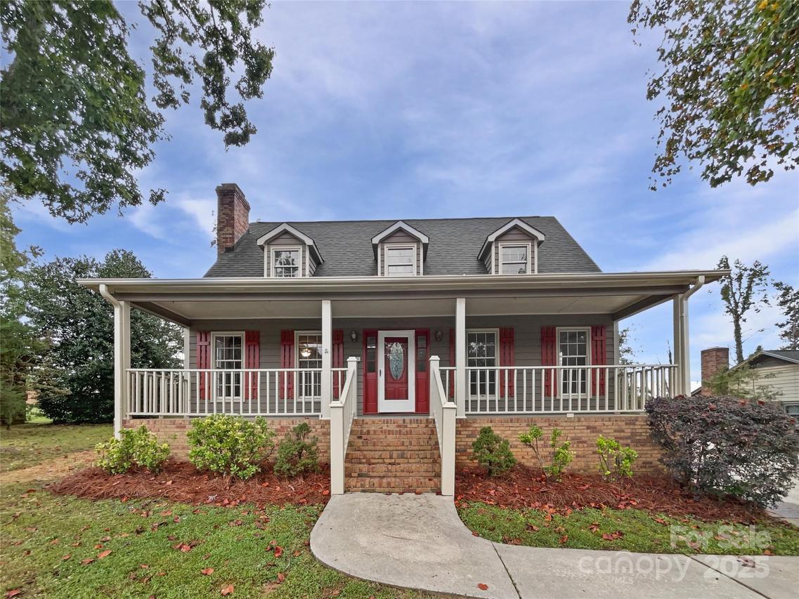 2635 Providence Dr., Gastonia, NC 28052