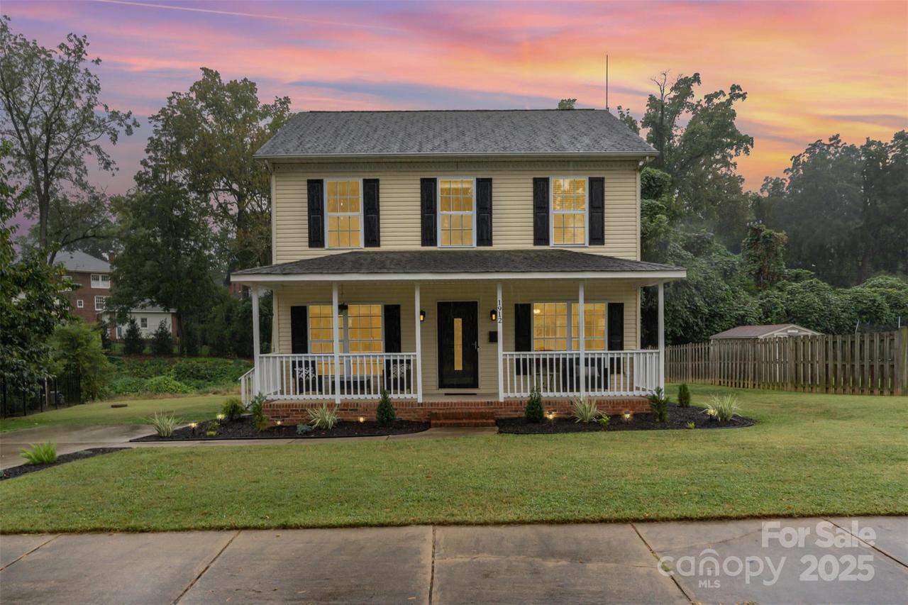1912 Baxter St., Charlotte, NC 28204