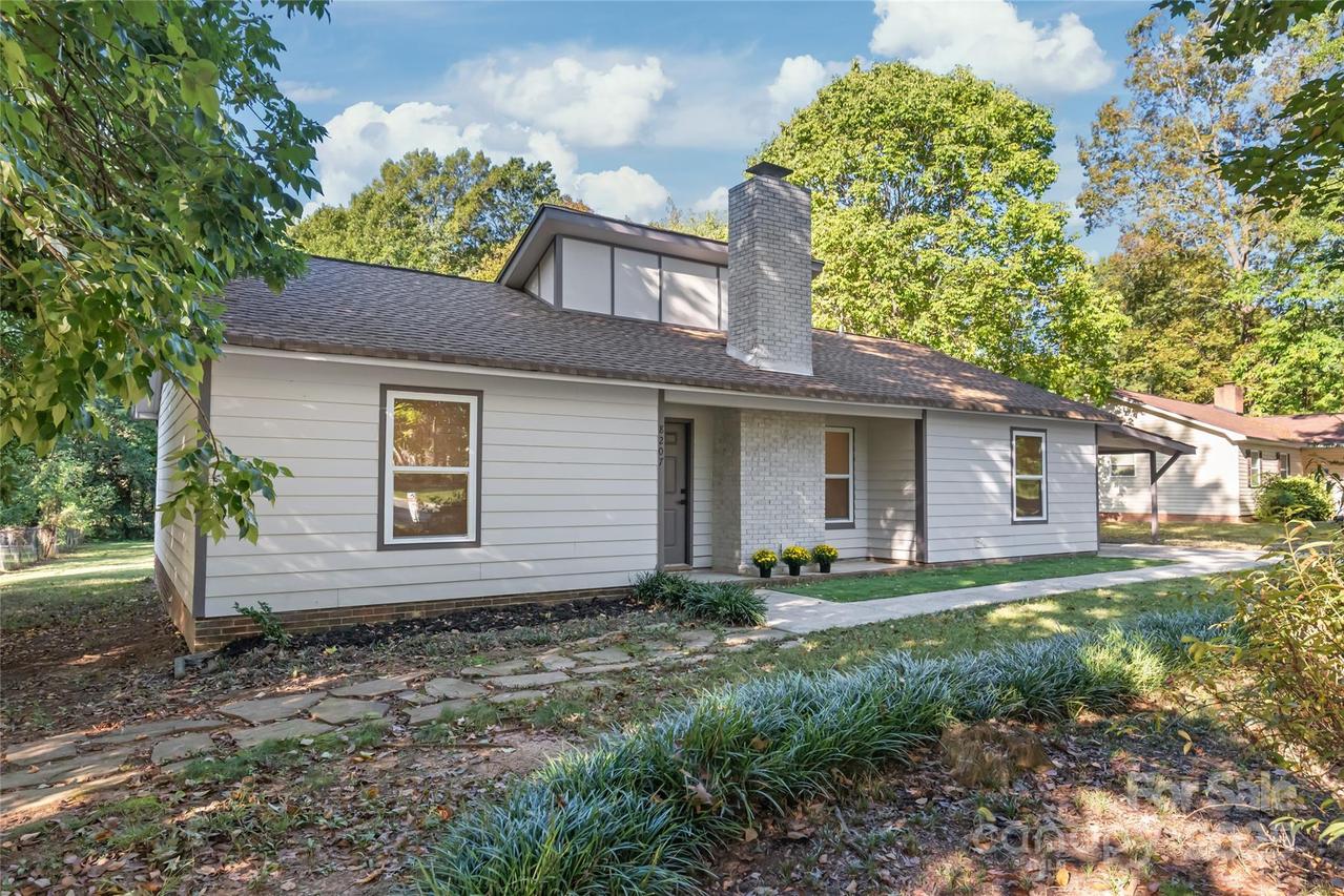 8207 Beacon Hills Rd., Indian Trail, NC 28079