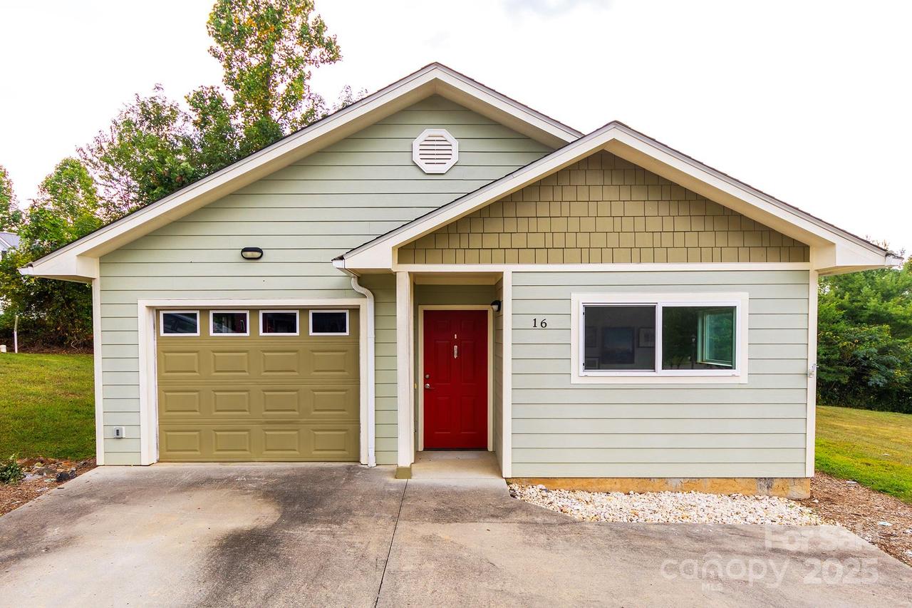 16 Cricket Crossing Ct., Woodfin, NC 28804