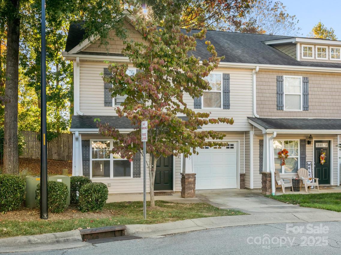55 Thea Ln., Fletcher, NC 28732