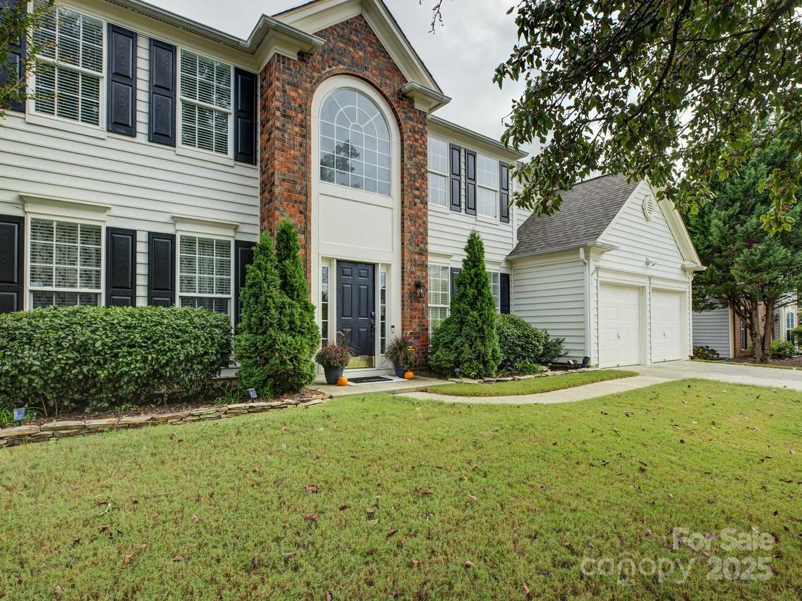 2917 Misty Hill Ln., Charlotte, NC 28270