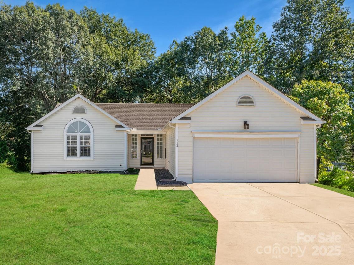 113 S Mulberry Ct., Mount Holly, NC 28120
