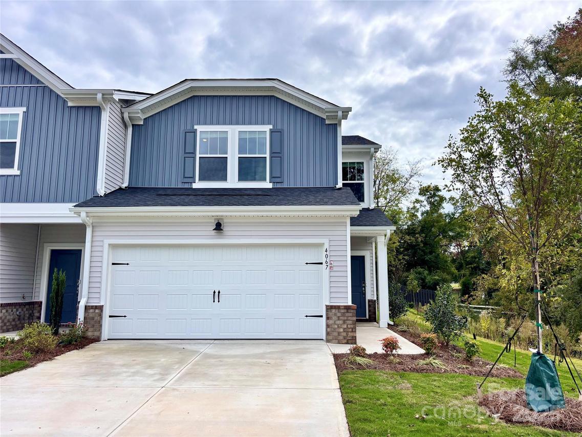 4067 Summit Woods Dr., Charlotte, NC 28216