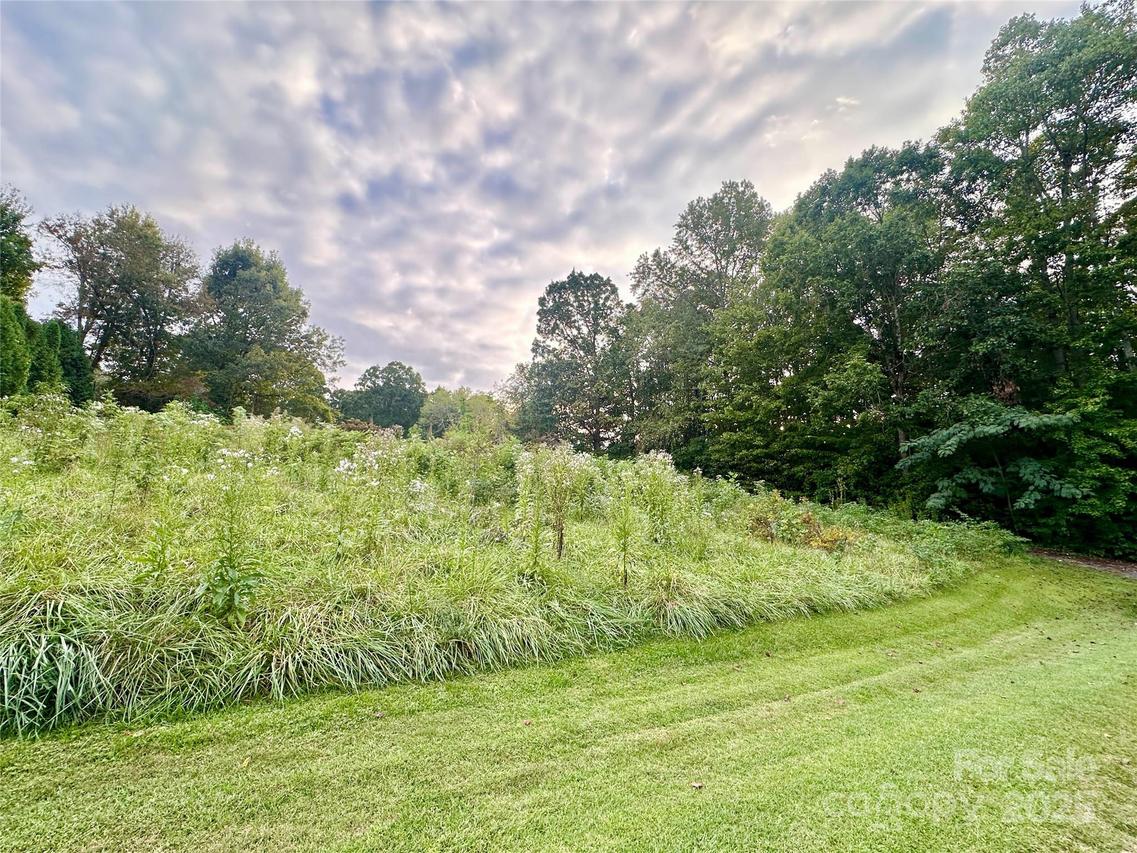 2804 Horseford Rd., Lenoir, NC 28645