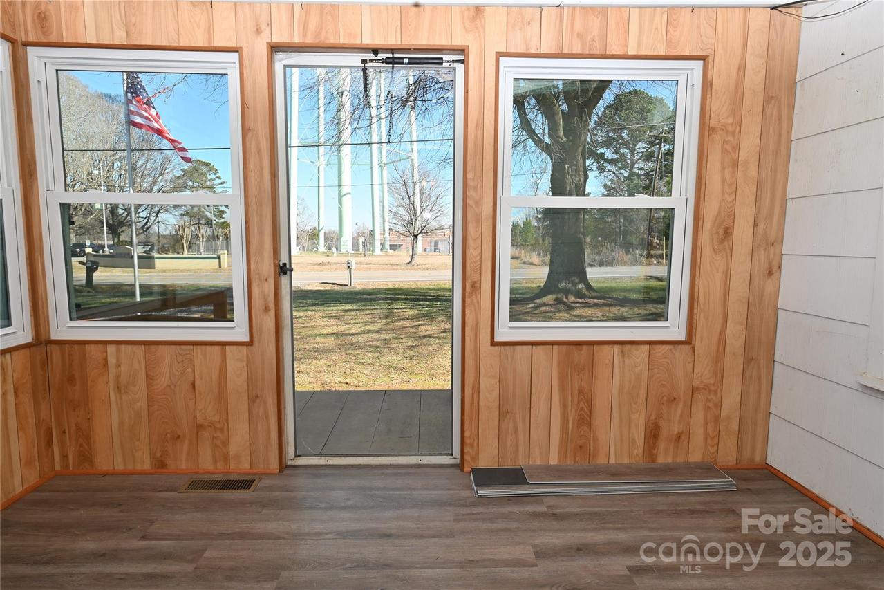 1433 Buffalo Shoals Rd., Catawba, NC 28609