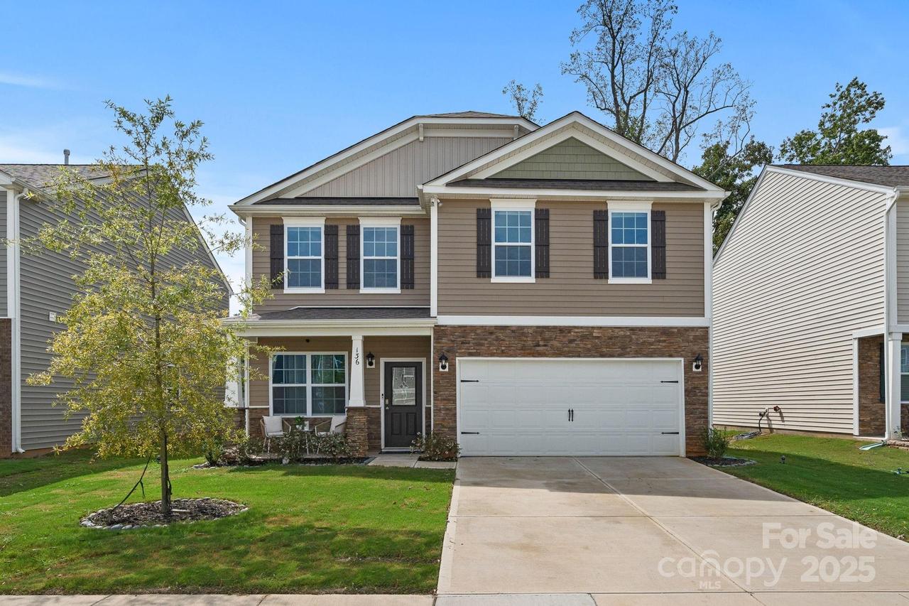 136 Sequoia Forest Dr., Mooresville, NC 28117